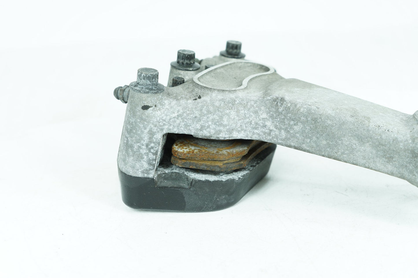 1999 - 2006 Harley-Davidson Touring Road King Rear Back Brake Caliper  	44080-02C