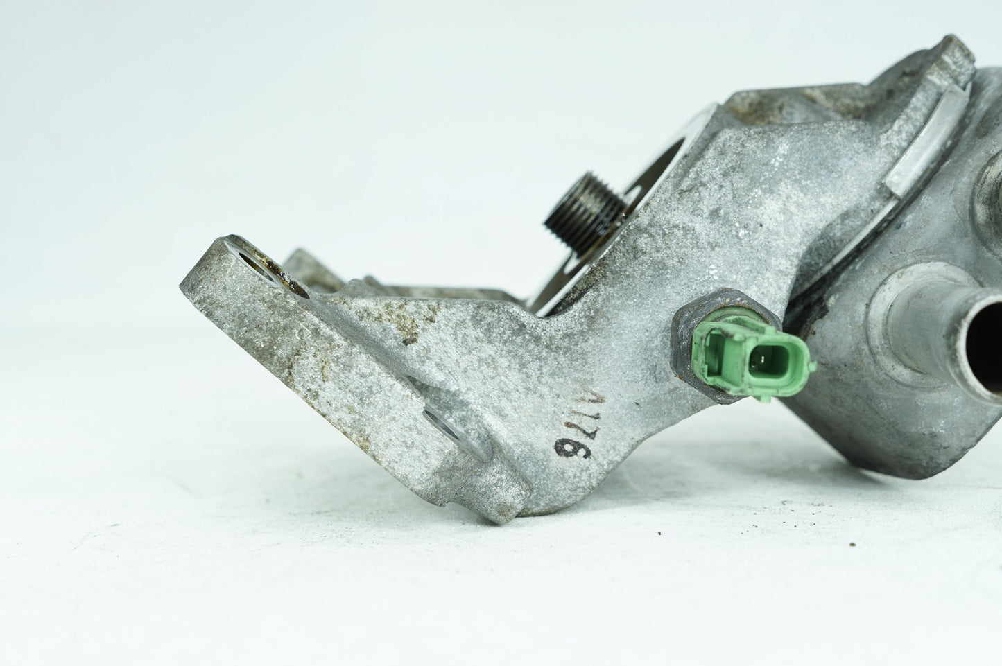 2013 - 2015 Jaguar XF  Engine Oil Cooler