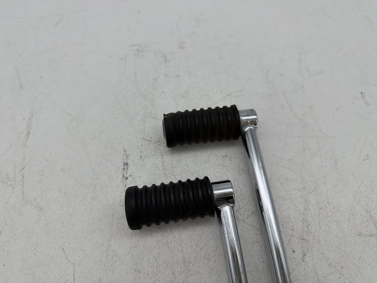 2014 Harley Electra Glide Touring Ultra OEM Gear Shifter Lever Pedal Pedals