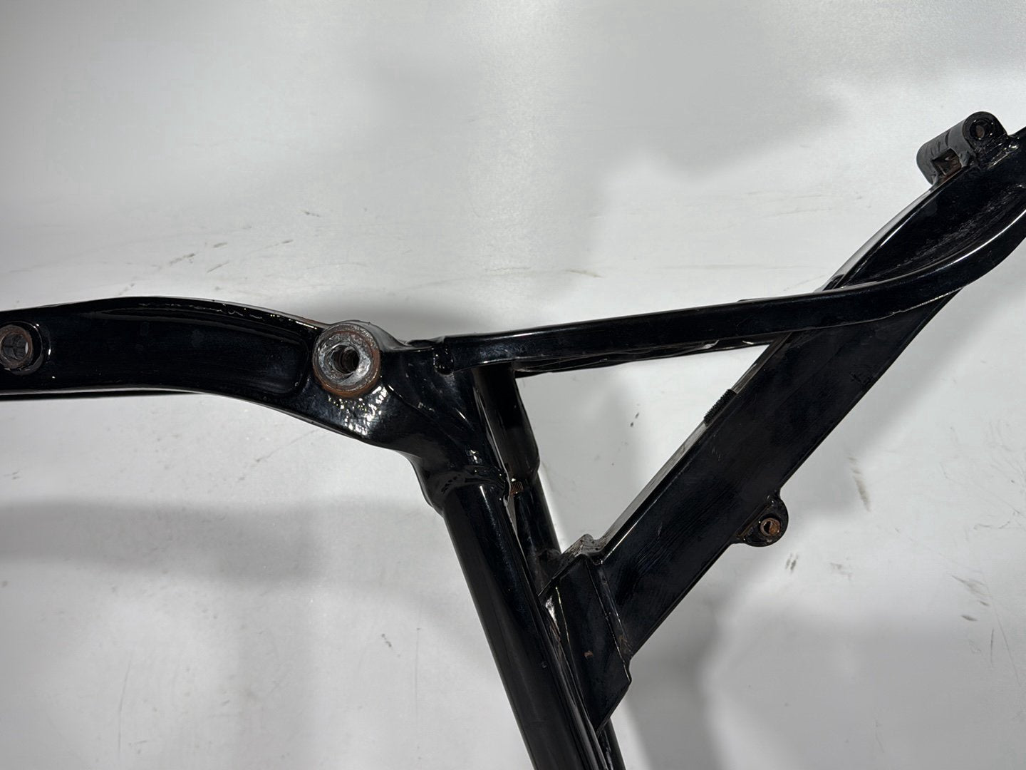 2006 Harley Dyna Super Glide Custom FXDCI OEM Body Main Frame Chassis SLVG