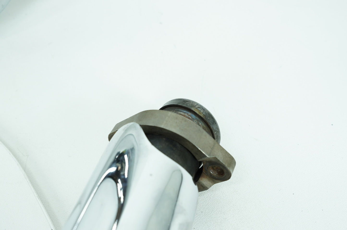 1999 - 2006 Harley-Davidson Softail Heritage Classic Exhaust Header Pipes Vance & Hines 65401-00B