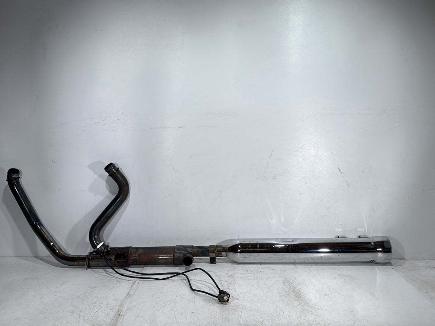 2011 Harley Street Glide Touring FLHX OEM Exhaust Header Pipes Muffler