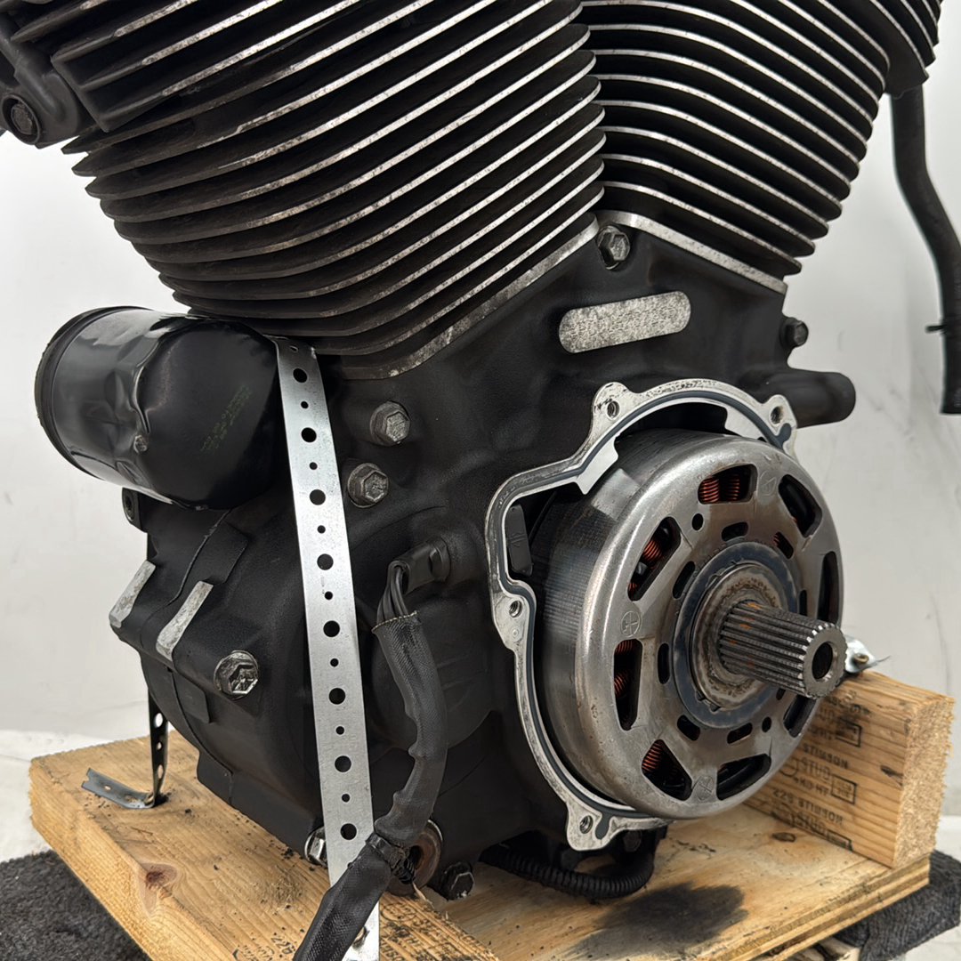 18 Harley Electra Glide Touring Ultra OEM EFI Milwaukee M8 107 Engine Motor 52K