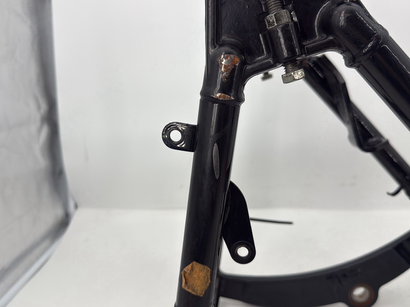 1999 - 2006 Harley-Davidson Softail Heritage Rear Fork Swingarm Swing Arm 47573-00A