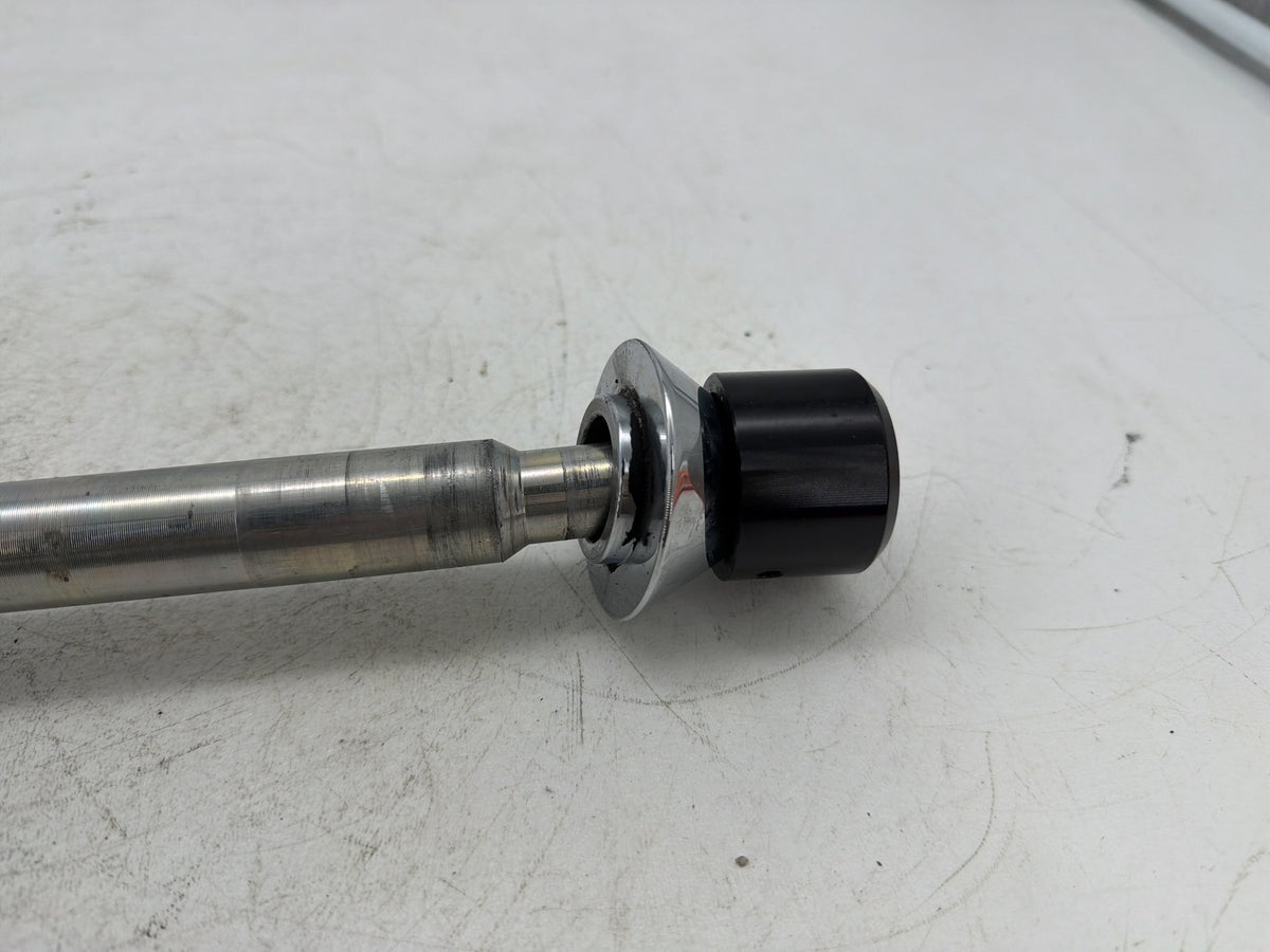 2010 Harley Street Glide Touring FLHX OEM Front Wheel Axle Bolt Shaft