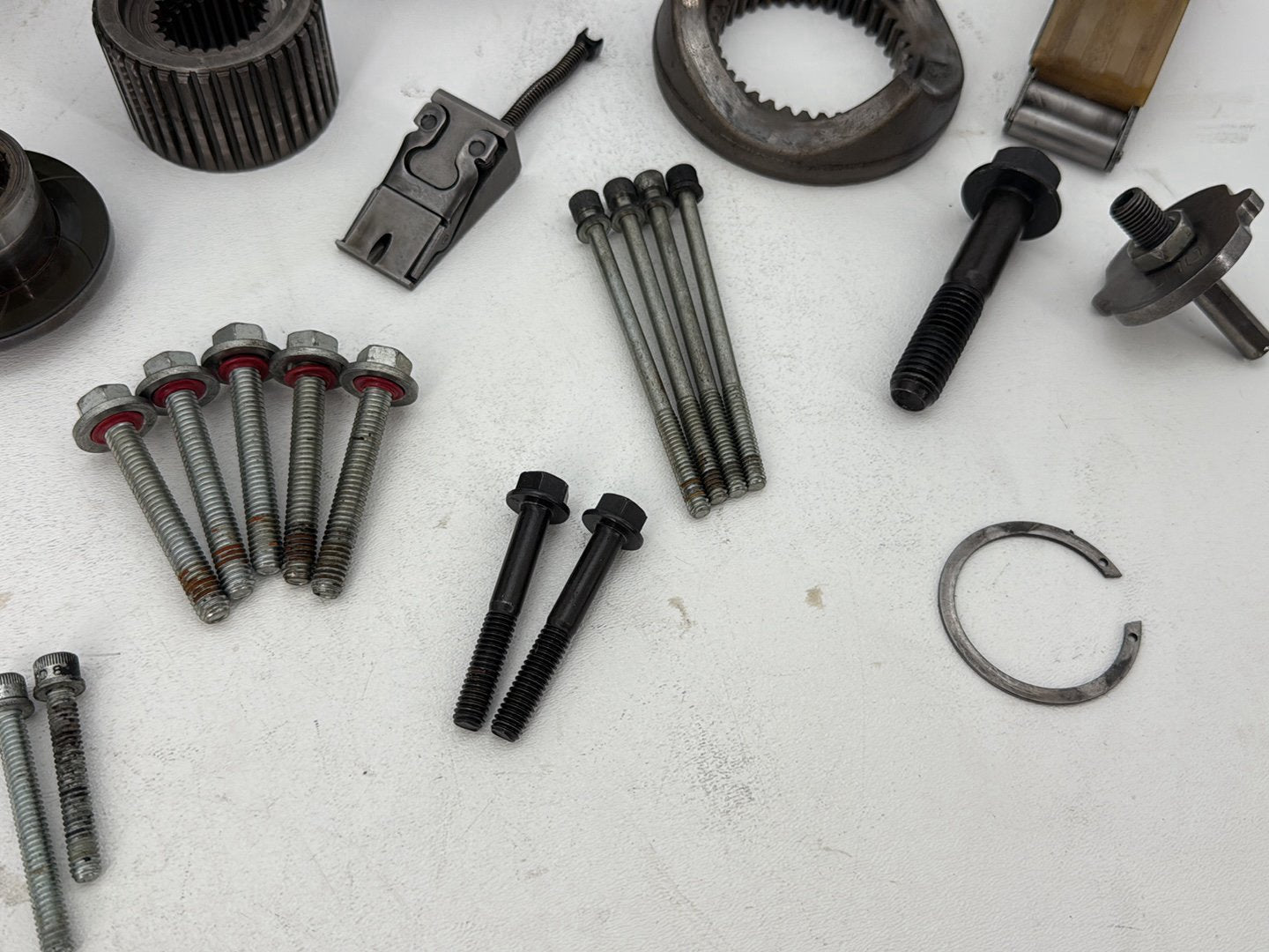 2012 Harley Dyna Fat Bob FXDF 103 OEM Clutch Basket Chain Tensioner Kit
