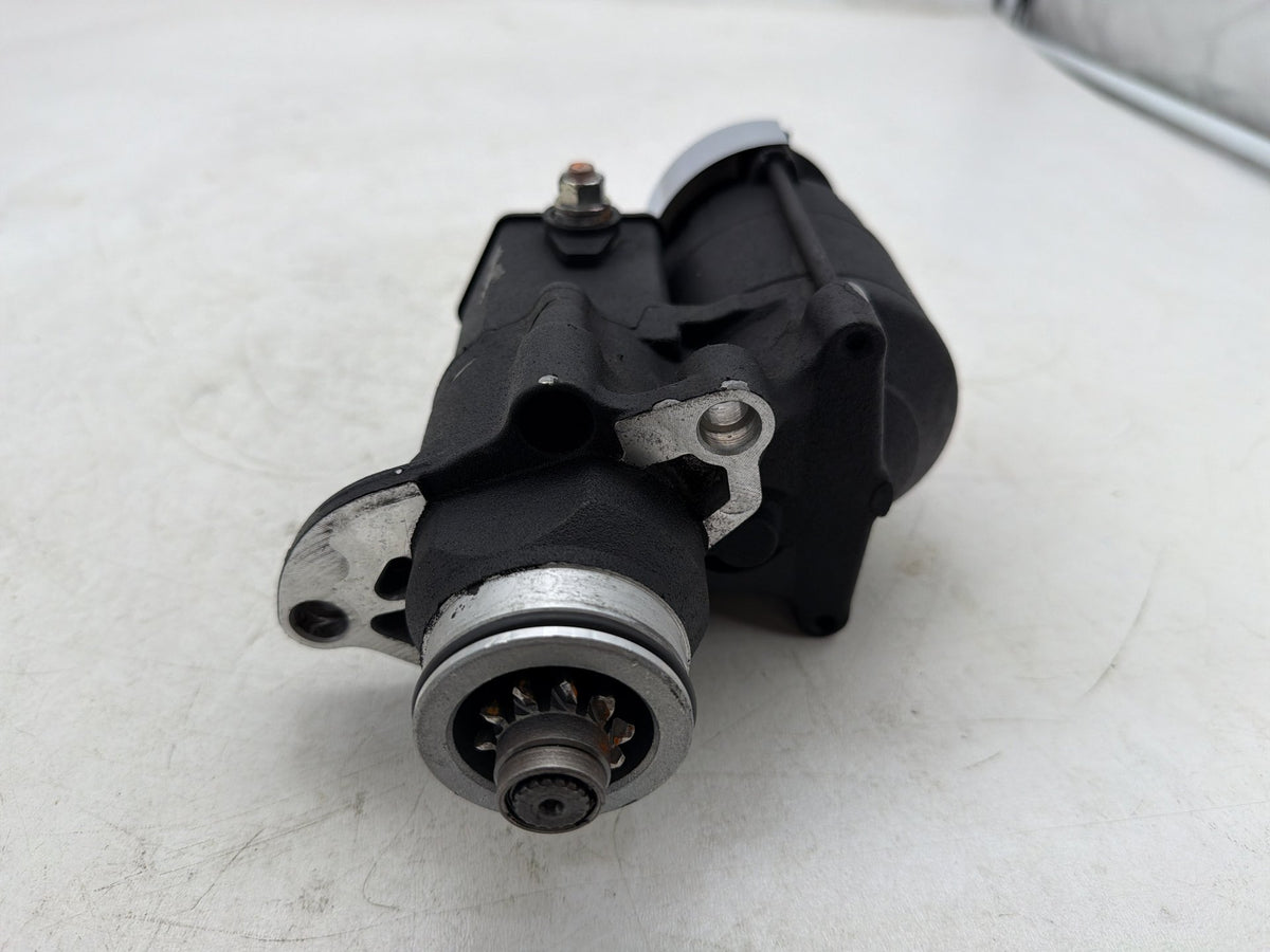 2010 Harley Street Glide Touring FLHX OEM Engine Starter Motor 31618-06A 12V