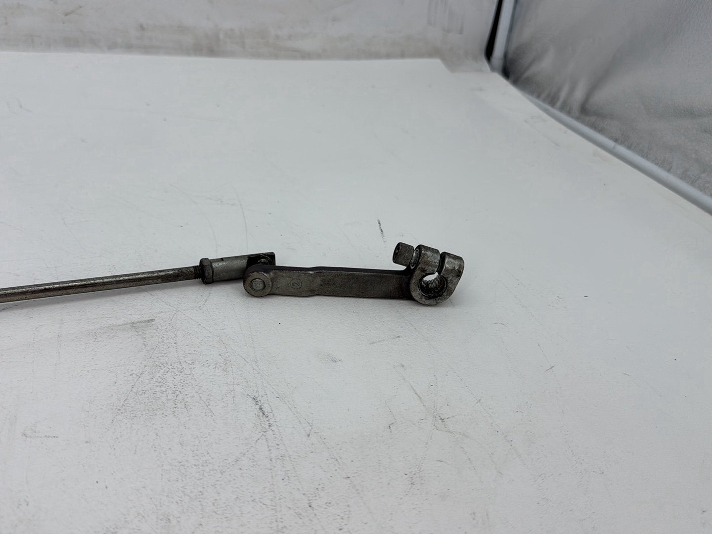2007 Harley Street Glide Touring FLHX OEM Gear Shifter Lever w/ Rod linkage