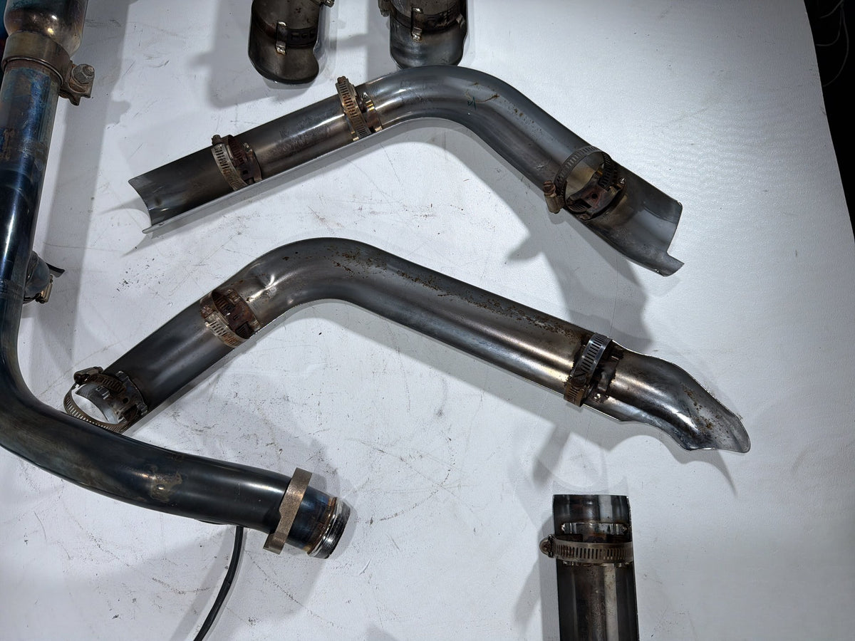 2014 Harley Softail Slim FLS OEM Exhaust Header Pipes Muffler