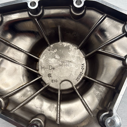2007 - 2012 Harley-Davidson Touring Road King Crankcase Shaft Engine Motor Cover 25362-01a