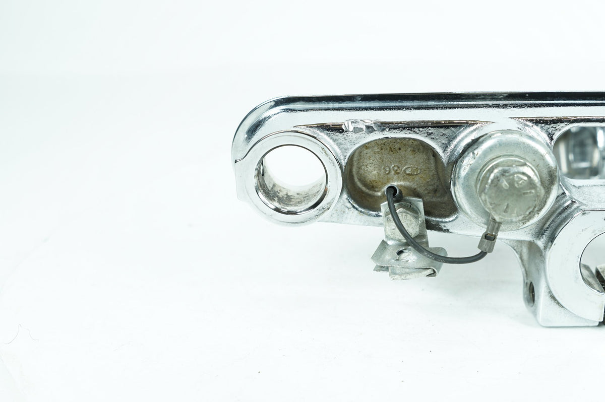 2008 Harley Softail FLSTC Heritage Classic Front Fork Upper Triple Tree Clamp