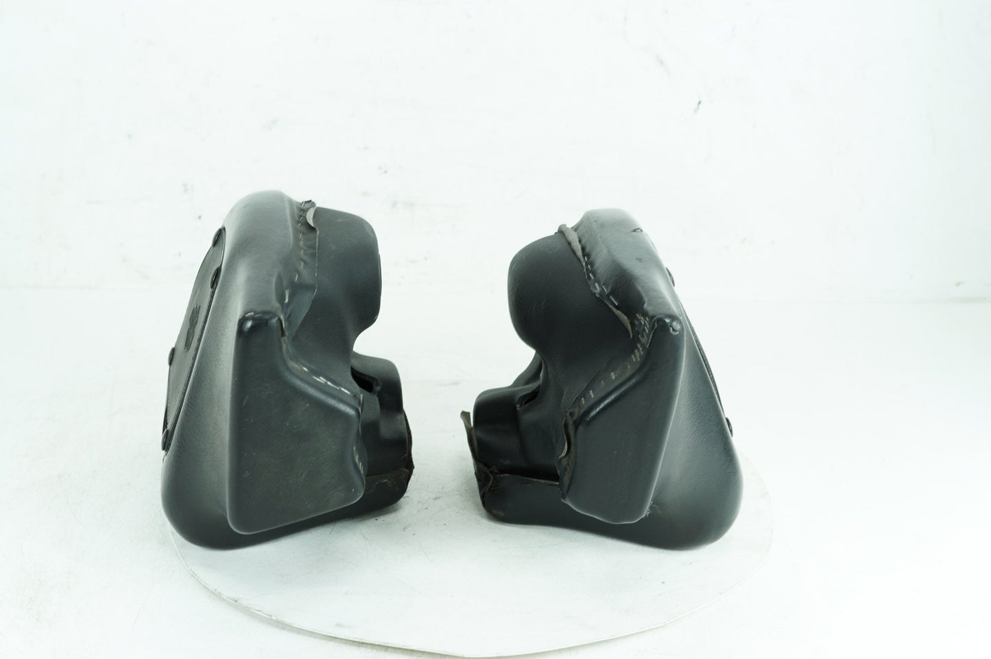 1997 Harley-Davidson Touring FLHTCUI - Storage Media Compartment Glove Box PN:  	58683-89B