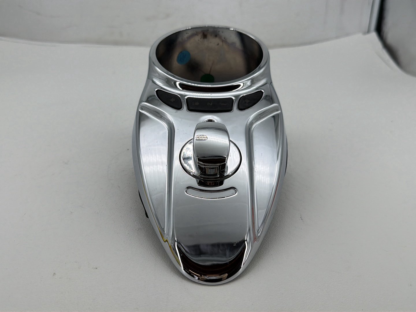 2011 Harley Heritage Softail Classic FLSTC OEM Fuel Gas Tank Dash Console NOKey