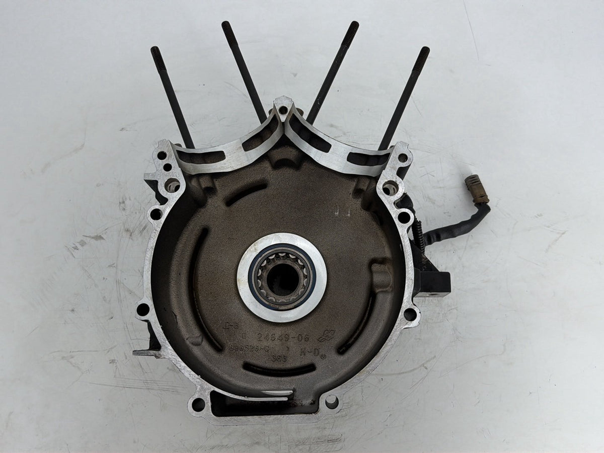 2010 Harley Touring Electra Glide Classic OEM Crankcase Shaft Engine Motor Cover