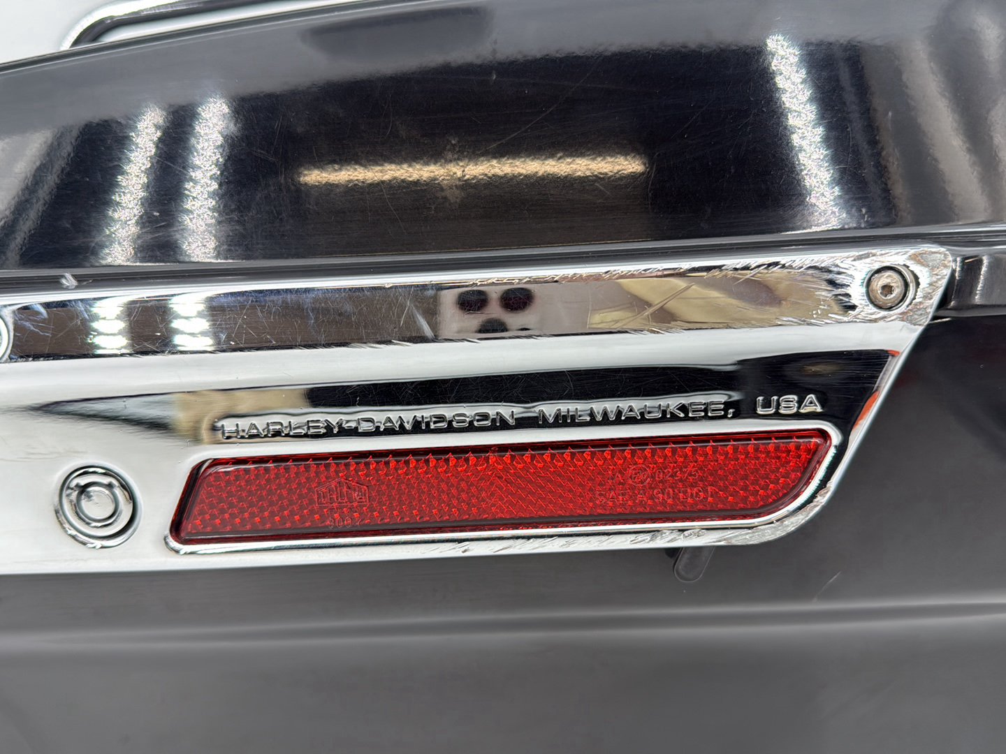 Harley-Davidson Misc  Right 1 Saddlebag Luggage NO Key 90752-93