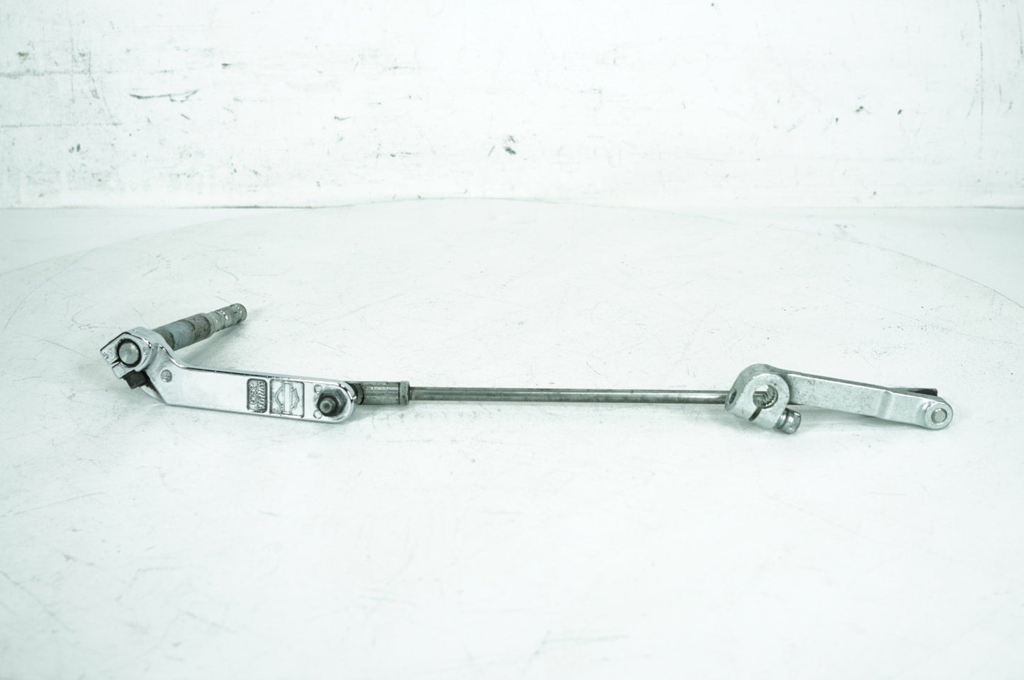 2008 - 2013 Harley-Davidson Touring Electra Police Gear Shifter Lever w/ Rod linkage 33413-06A