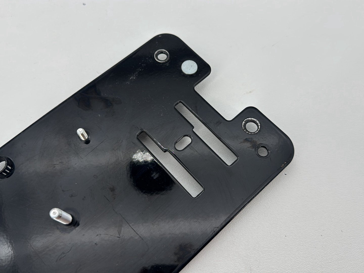 1999 - 2006 Harley-Davidson Dyna Wide Glide Electrical Side Cover Tray Panel 70986-99