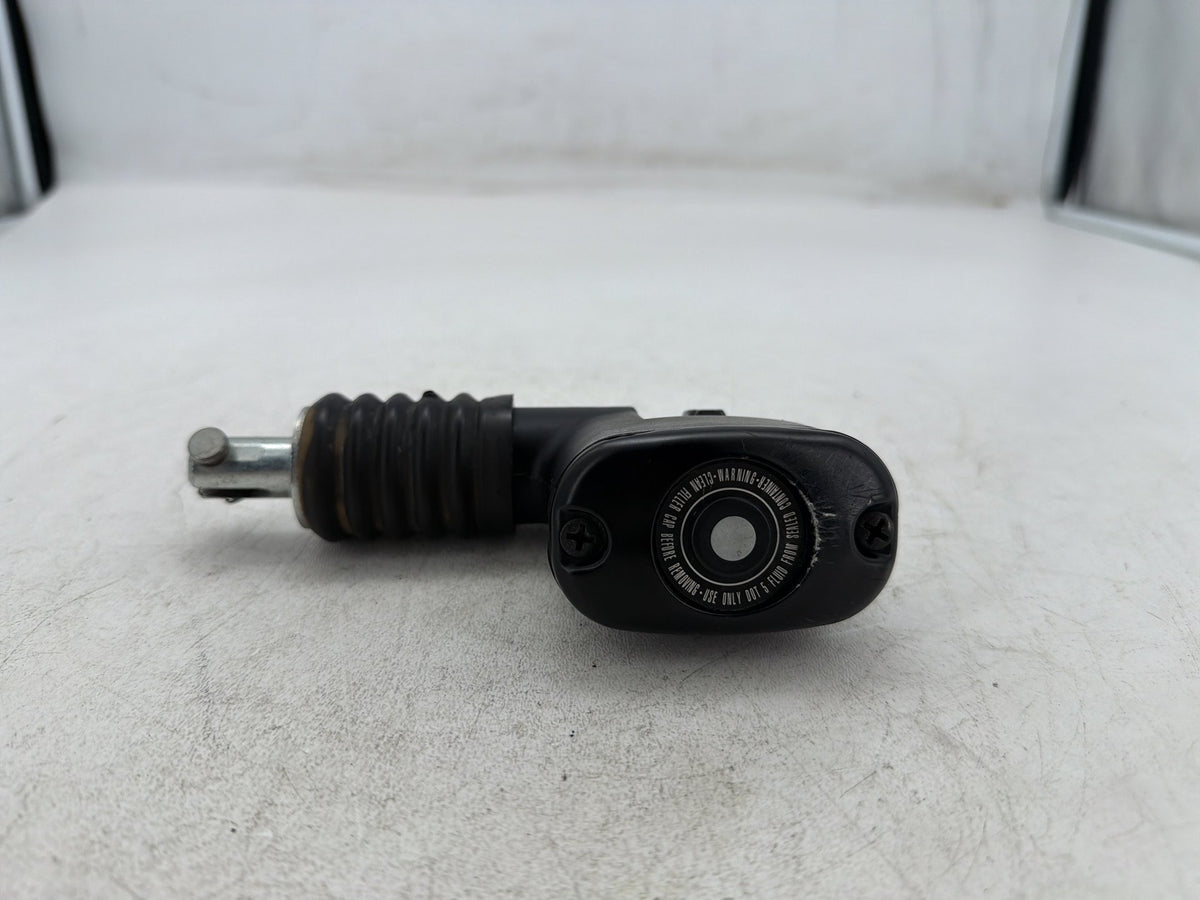 2003 Harley Softail Deuce FXSTDI OEM Rear Brake Master Cylinder Reservoir