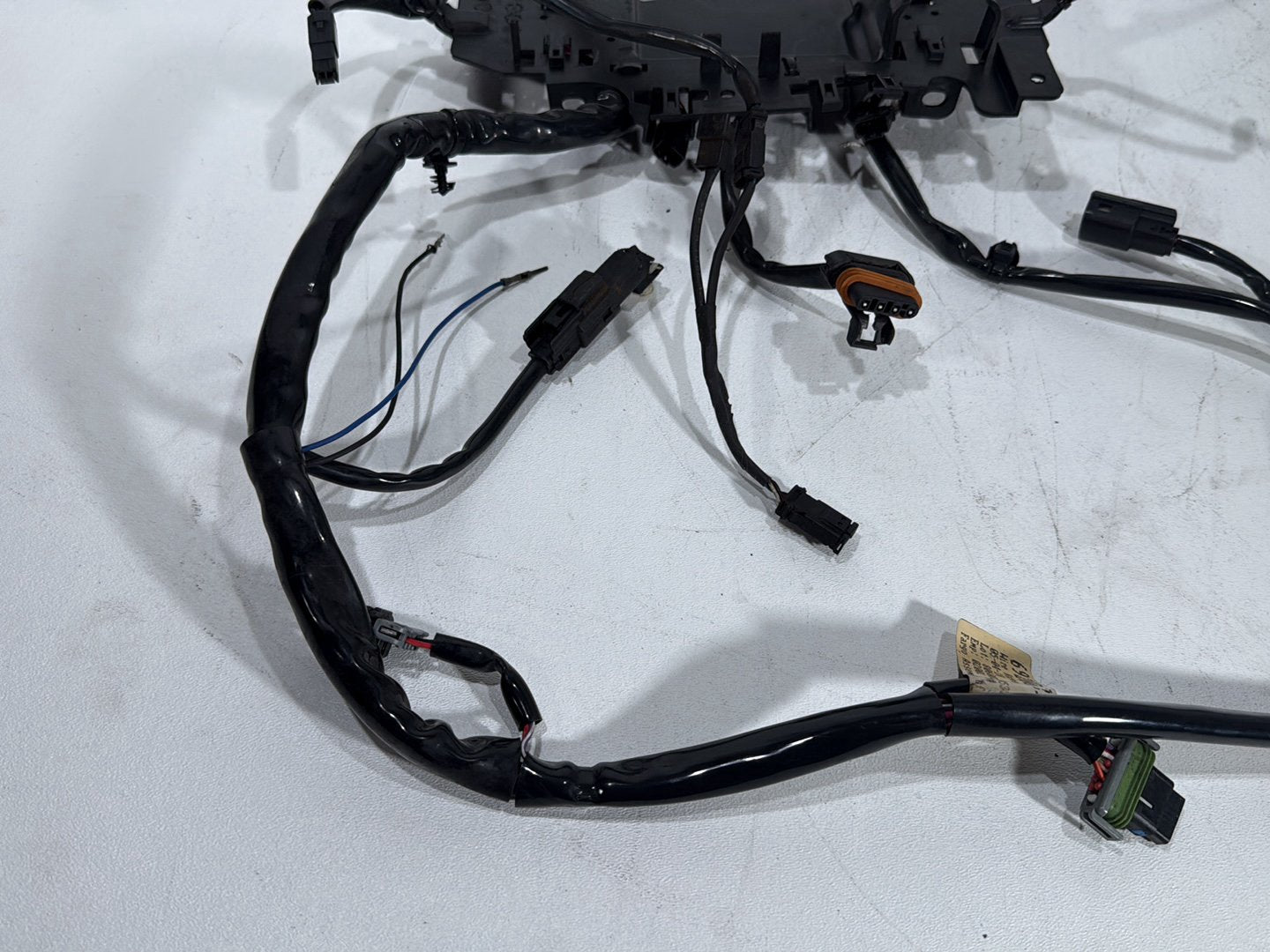 2018 Harley Electra Glide Touring Ultra FLHTCU OEM Front Sub Wiring Harness Loom Interconnect