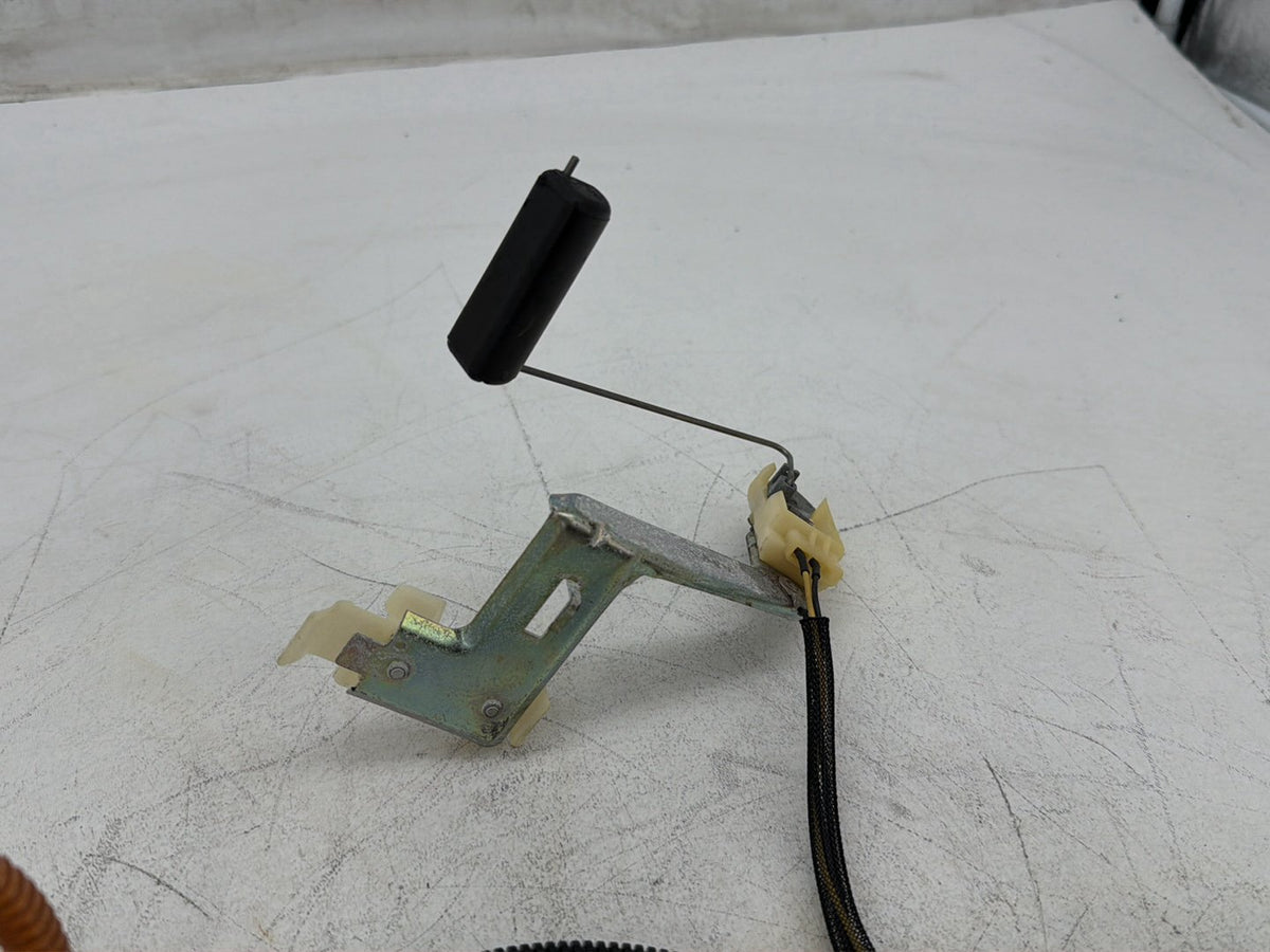2006 Harley Dyna Super Glide FXDI OEM Fuel Pump Gas Gasoline Petrol Sending