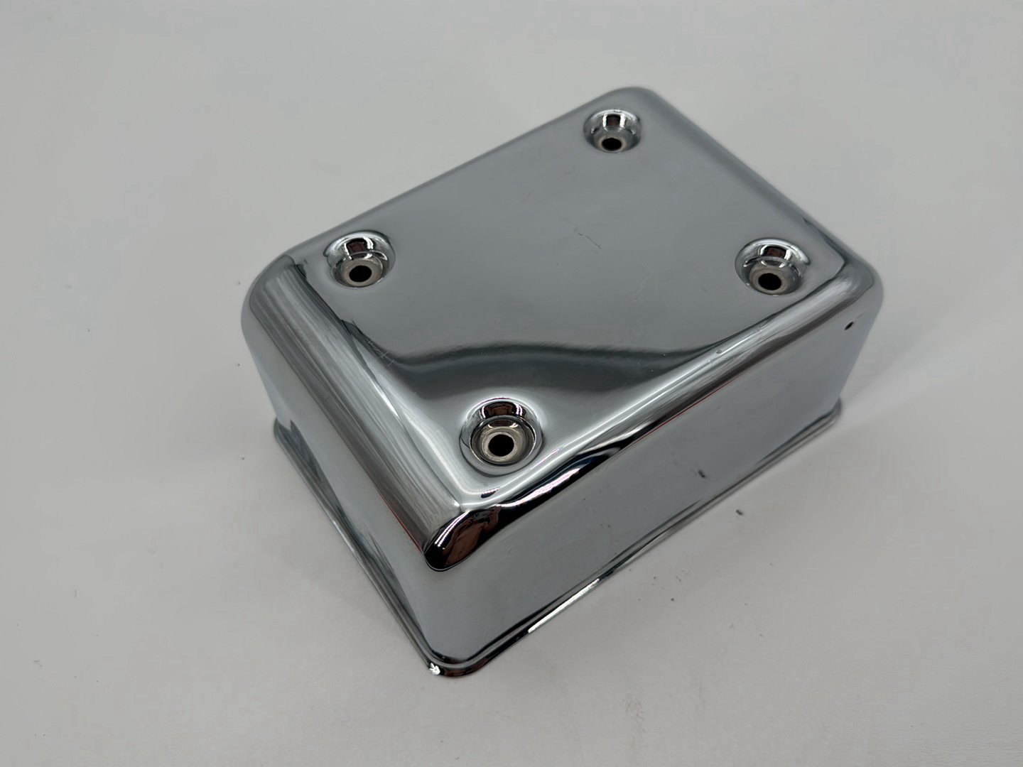 1999 - 2006 Harley-Davidson Dyna Wide Glide Electrical Side Cover Tray Panel 66333-99