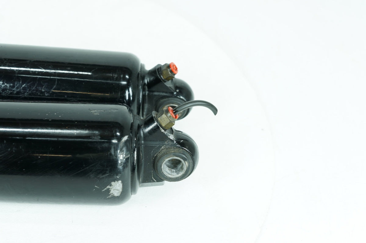 2012 Harley Touring Road Glide Custom Rear Left Right Shock Absorbers Low 12"