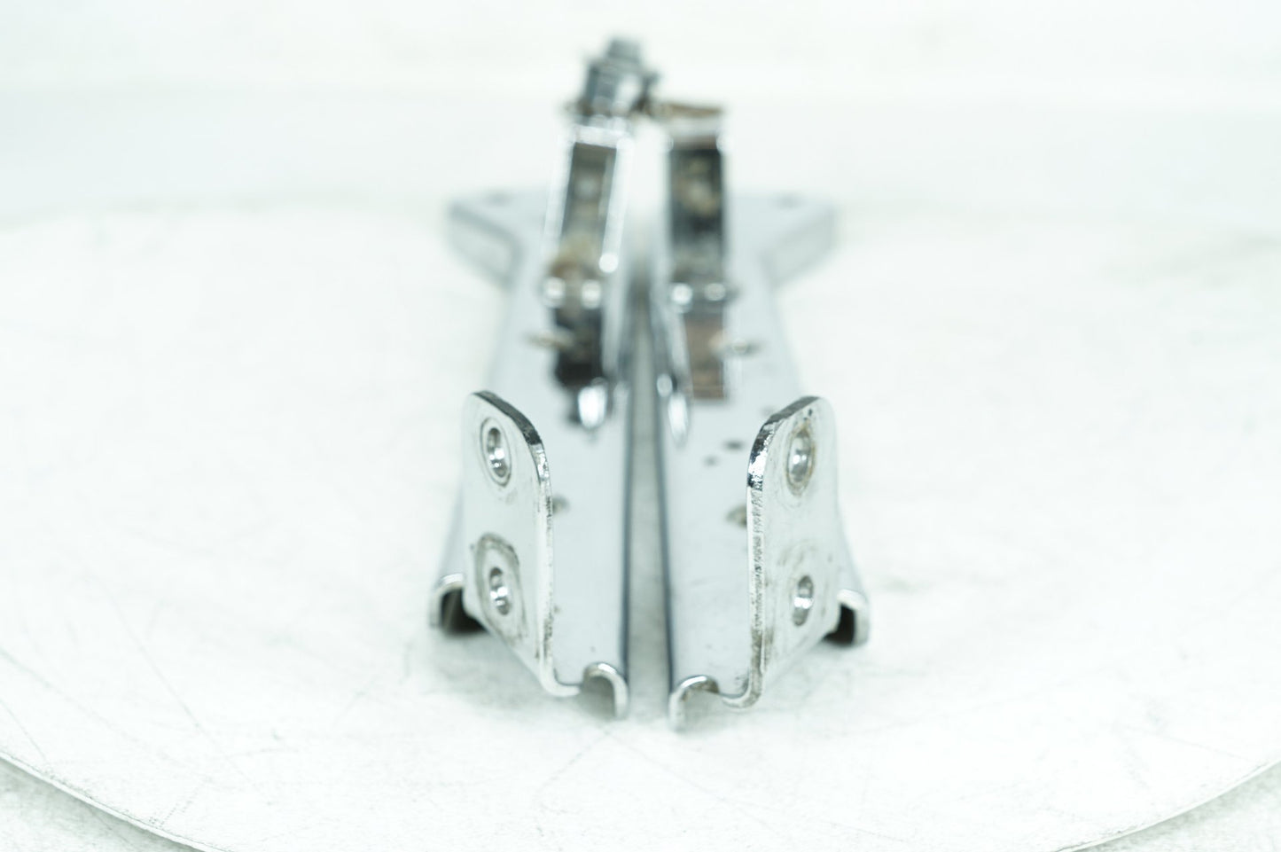 1984 - 1998 Harley-Davidson Touring Electra Glide Sport Rear Left & Right Saddlebag Fender Support 90718-79C