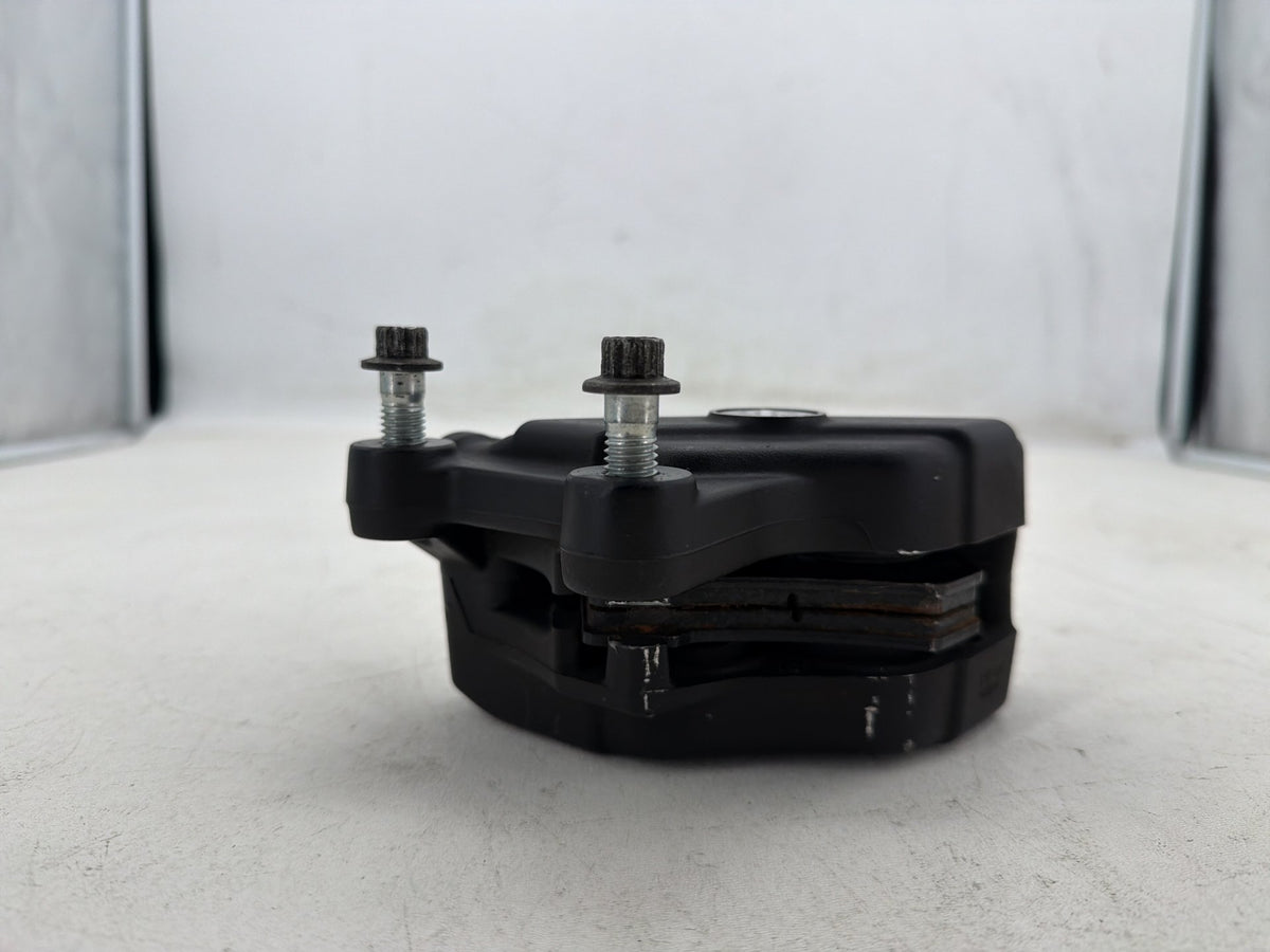 2016 Harley Road Glide Touring FLTRXS OEM Front Left 1 Brake Caliper