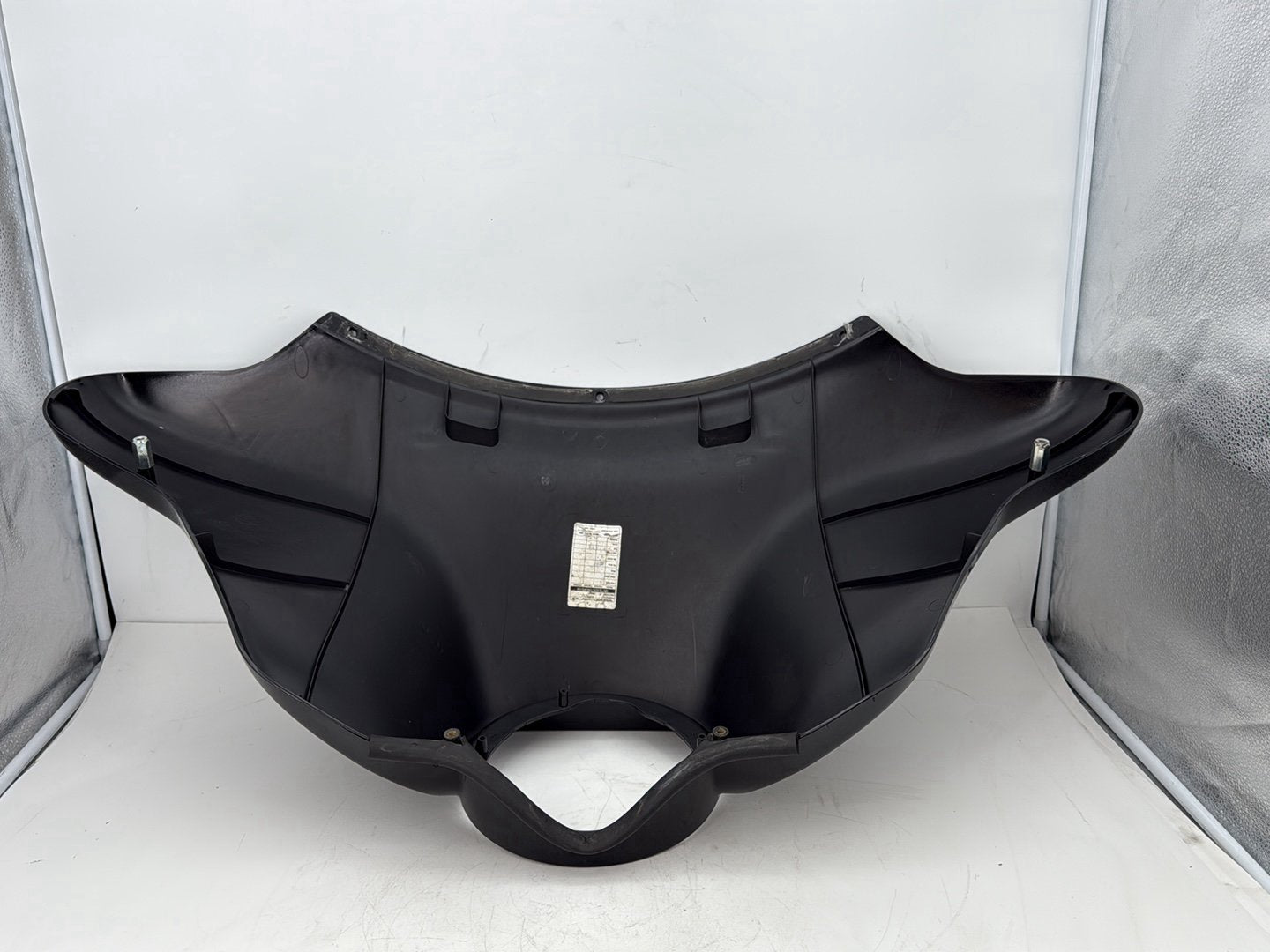 2008 Harley Touring FLHTCU Electra Glide Ultra OEM Front Outer Batwing Fairing Cover