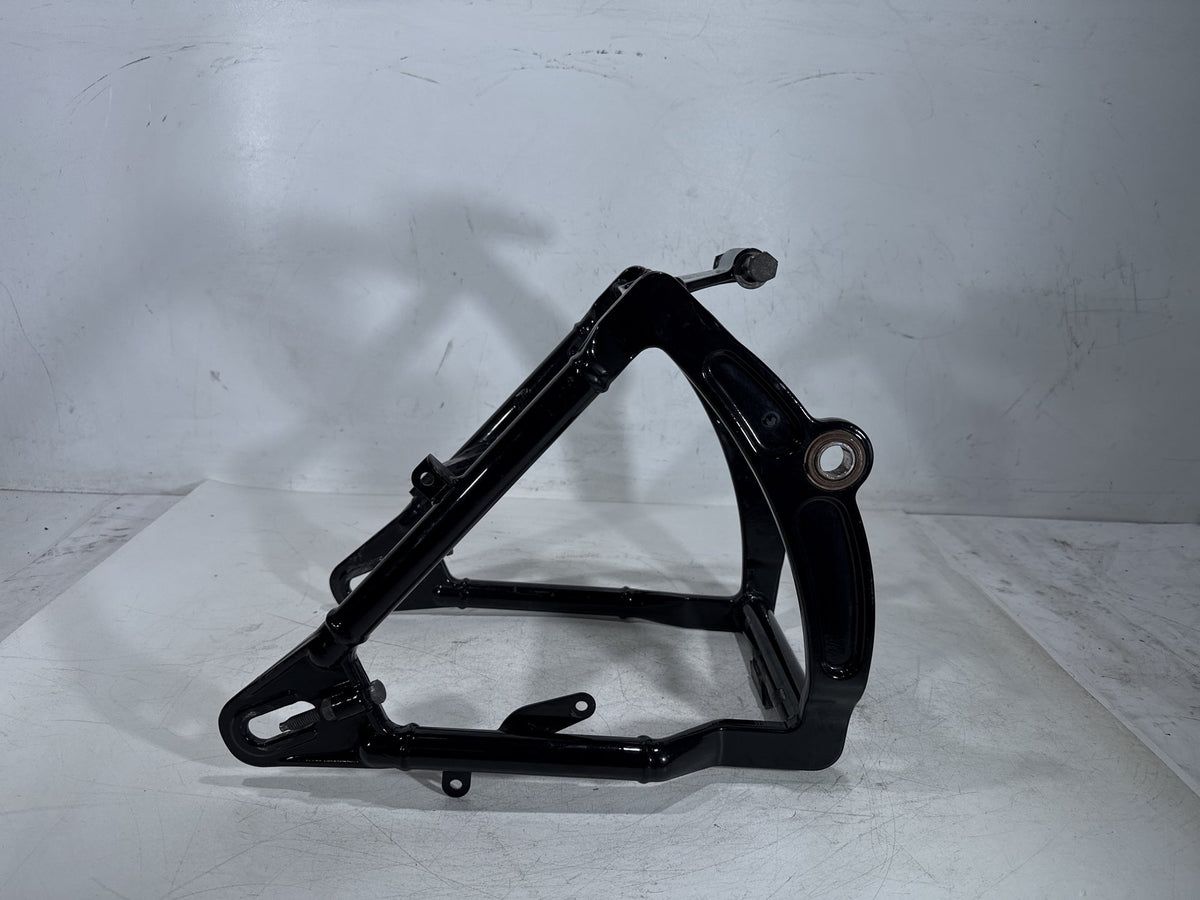 2004 Harley Heritage Softail Classic FLSTCI OEM Rear Fork Swingarm Swing Arm