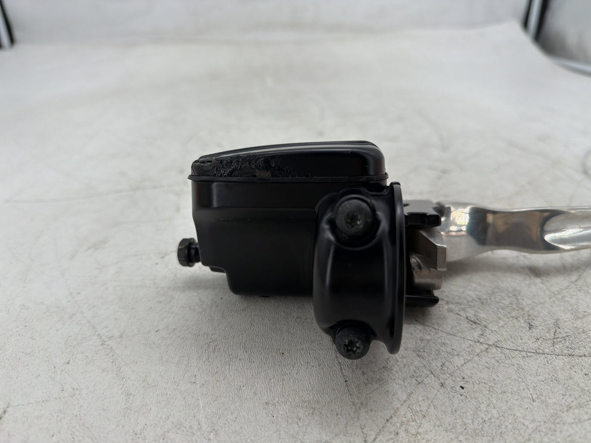 2010 Harley Road King Touring Police OEM Front Right Brake Lever Master Cylinder