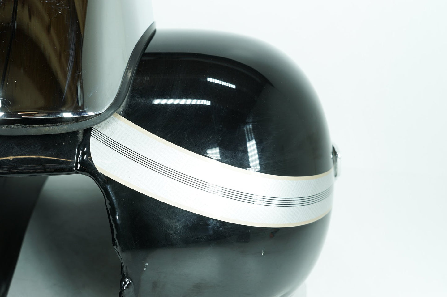 1999 - 2006 Harley-Davidson Touring Electra Glide Classic Fuel Gas Tank Gasoline Reservoir 61356-03 , 62230-03A , 62231-03A