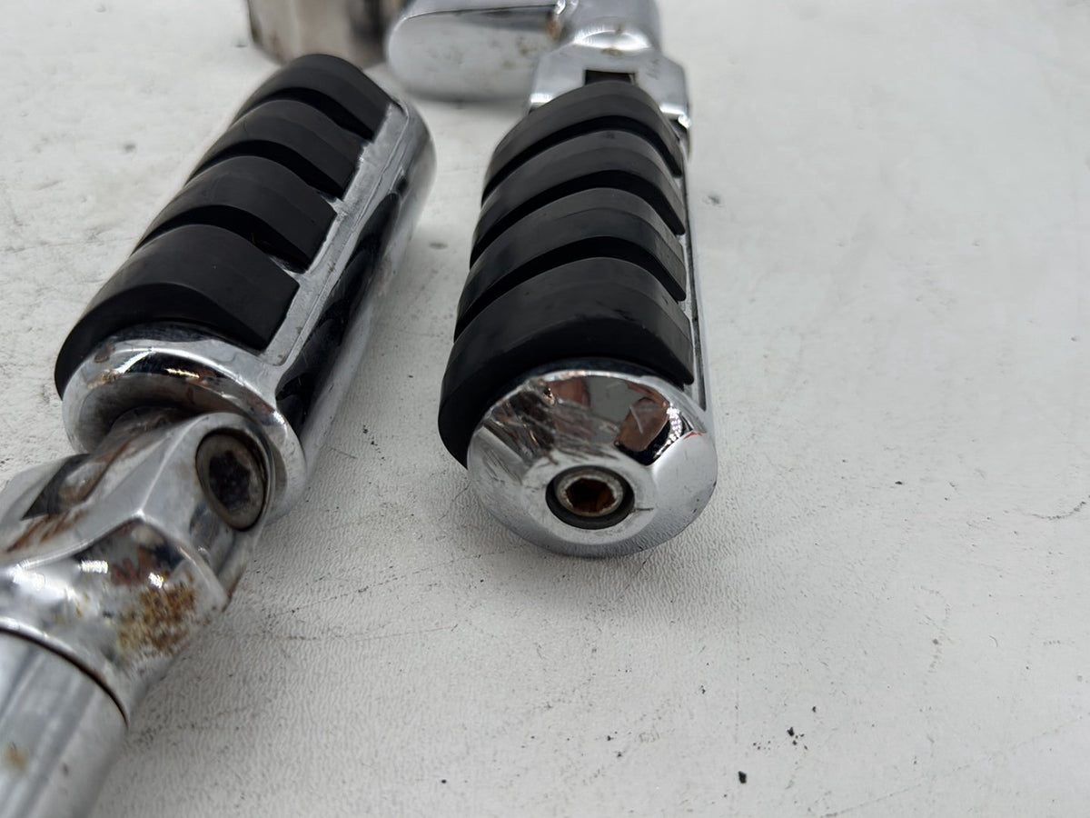 96 Harley Road King Touring Police Front Right Left Highway Foot Pegs Kuryakyn
