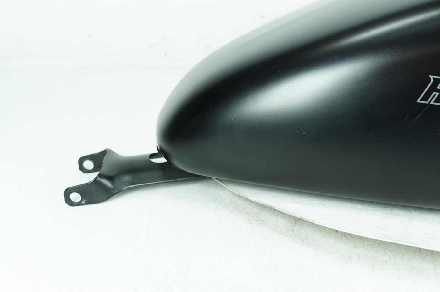 2004 - 2022 Harley-Davidson Sportster Iron 883 Fuel Gas Tank Gasoline Reservoir   61405-07