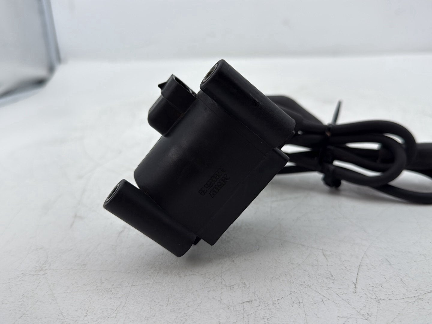 2014 Harley Street Glide Touring FLHXS OEM Ignition Coil Spark Igniter