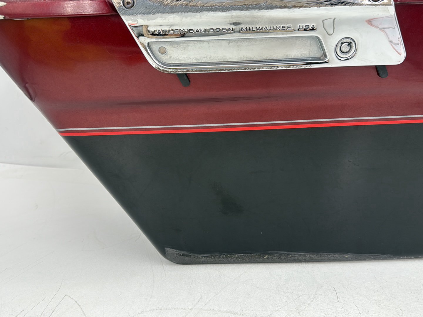 2000 Harley Touring Electra Glide Ultra OEM Left 1 Saddlebag Luggage NO Key
