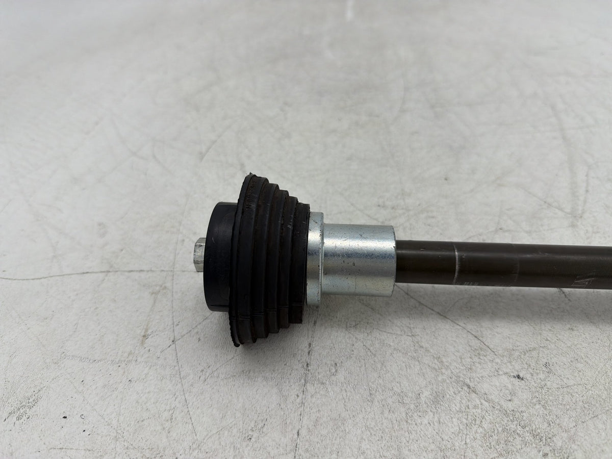 09 Harley Electra Touring CVO Screamin Eagle Rear Fork Swingarm Pivot Bolt Shaft