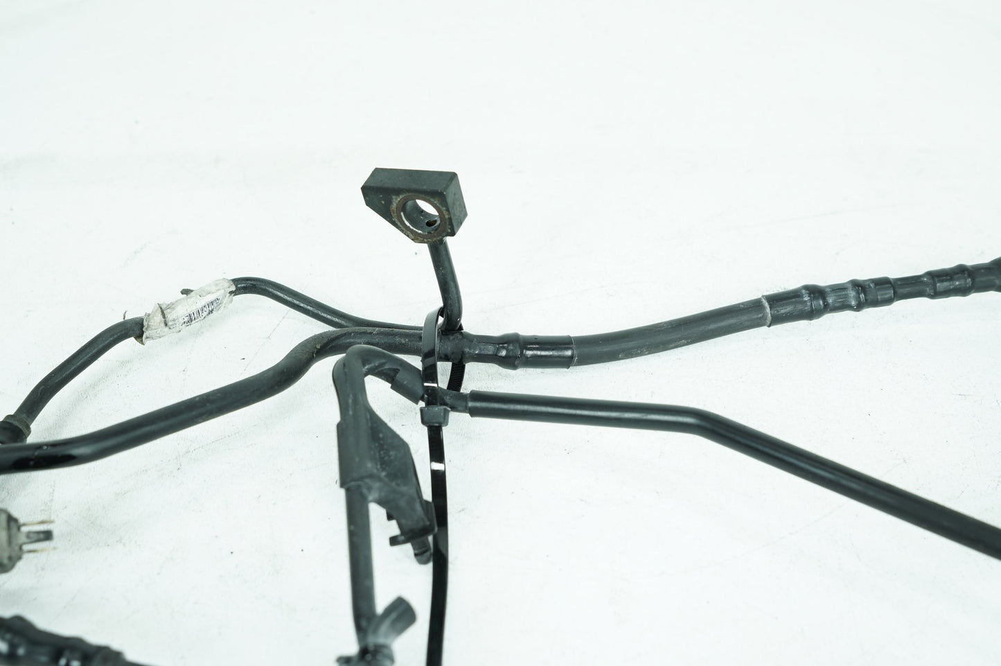 2008 - 2016 Harley-Davidson Touring Electra Glide Ultra Rear Brake Hose Line Pipe ABS 41800012