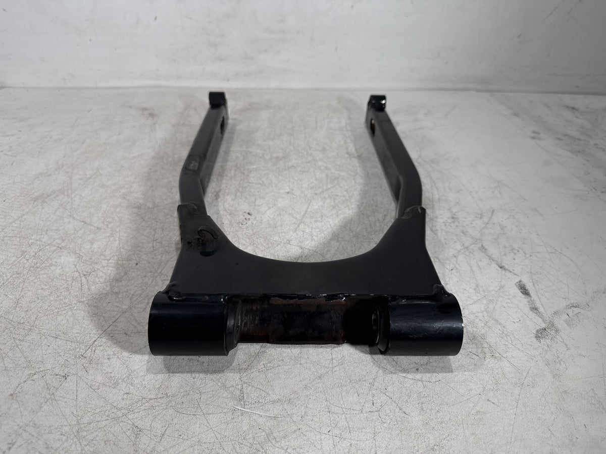 1995 Harley Electra Glide Touring FLHT OEM Rear Fork Swingarm Swing Arm
