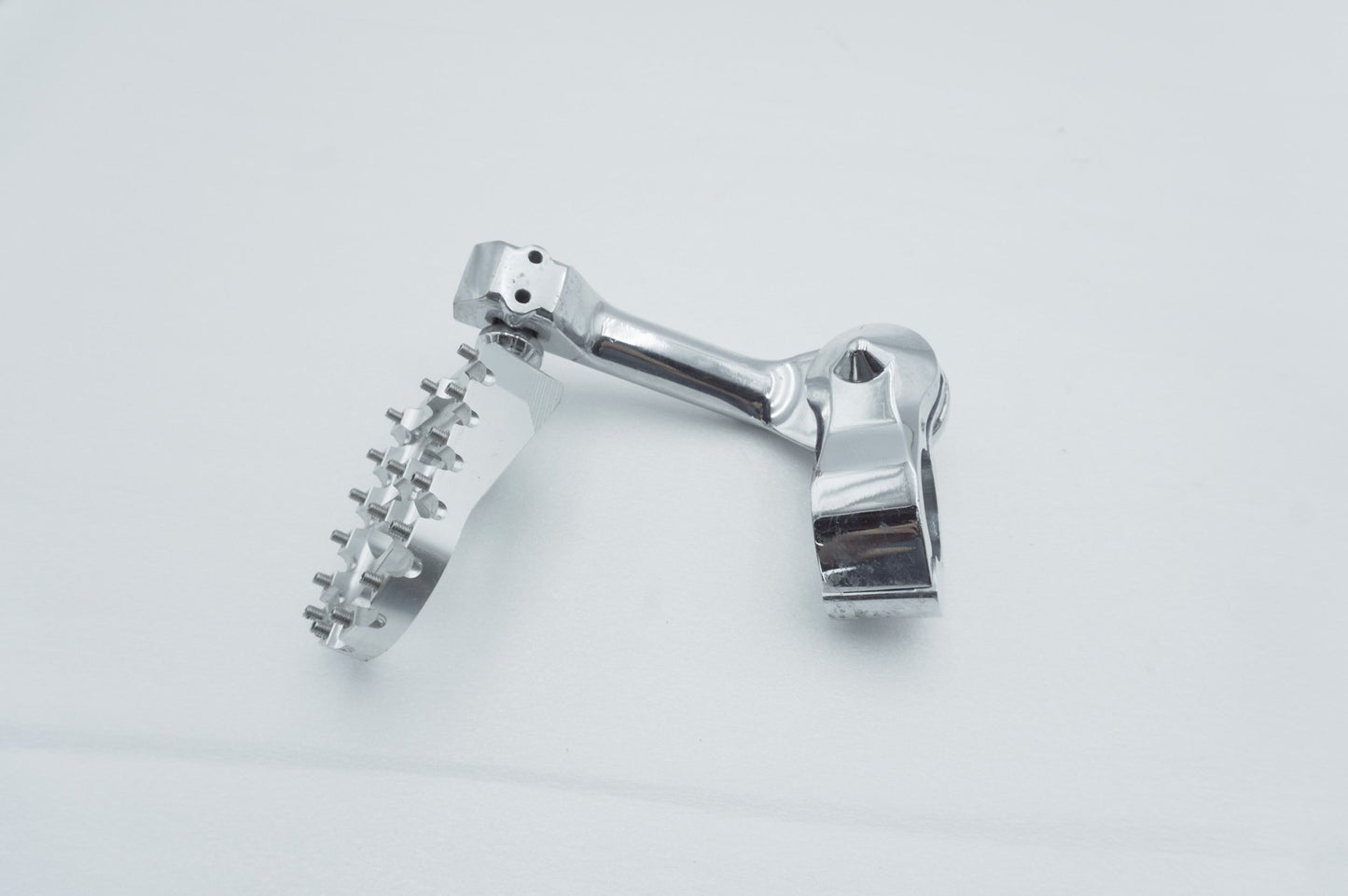 1999 - 2006 Harley-Davidson Touring Electra Glide Front Driver Highway 1 Foot Peg Rest Highway Foot Peg Rest