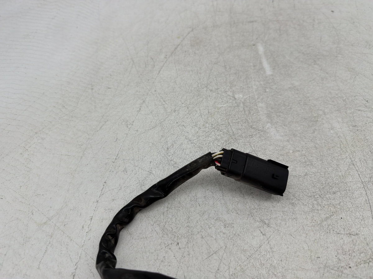 2017 Harley Dyna Street Bob FXDB OEM Dash Indicator Lamp Wire Plug In 68789-96A