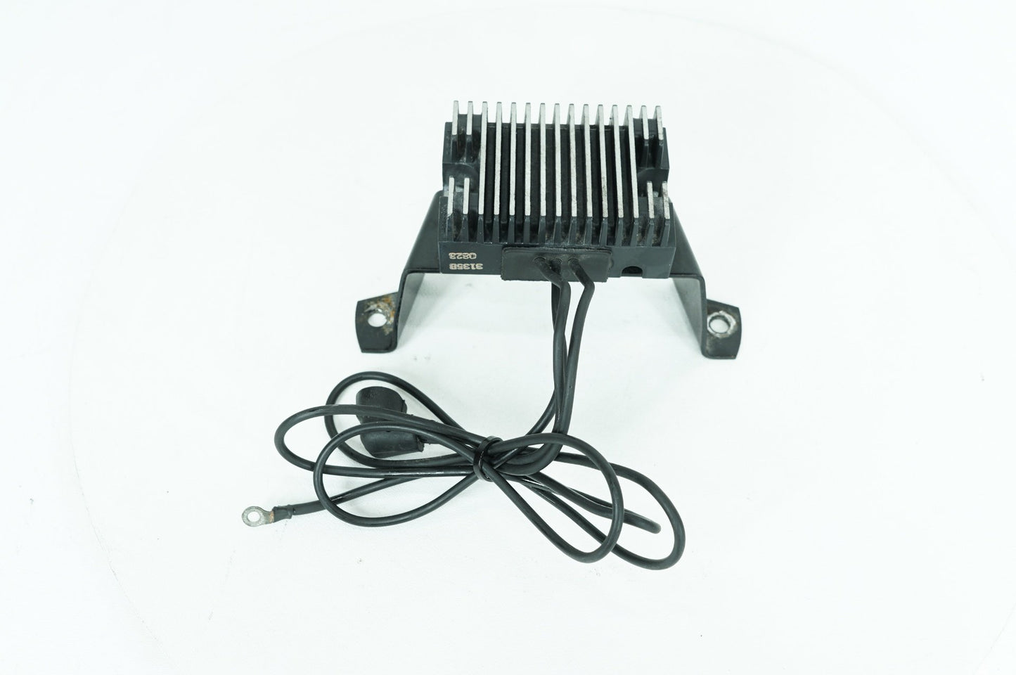1984 - 1998 Harley-Davidson Touring Electra Glide Classic Voltage Regulator Rectifier  74516-86