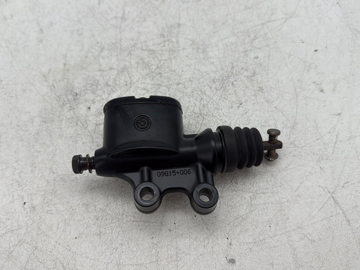 2010 Harley Road King Touring Classic OEM Rear Brake Master Cylinder Reservoir
