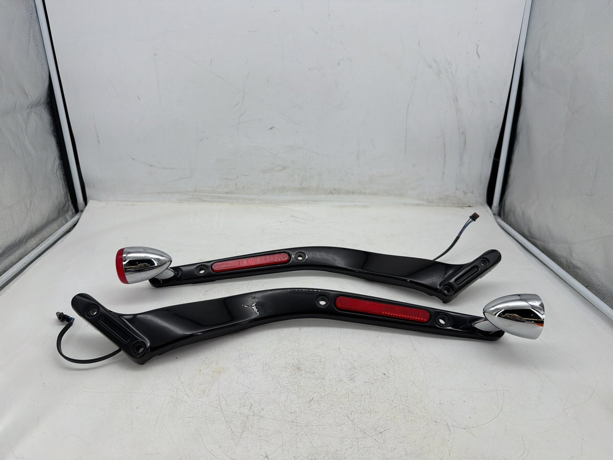 2020 Harley Softail Standard FXST OEM Rear Left Right Fender Struts Bracket & Turn Signal
