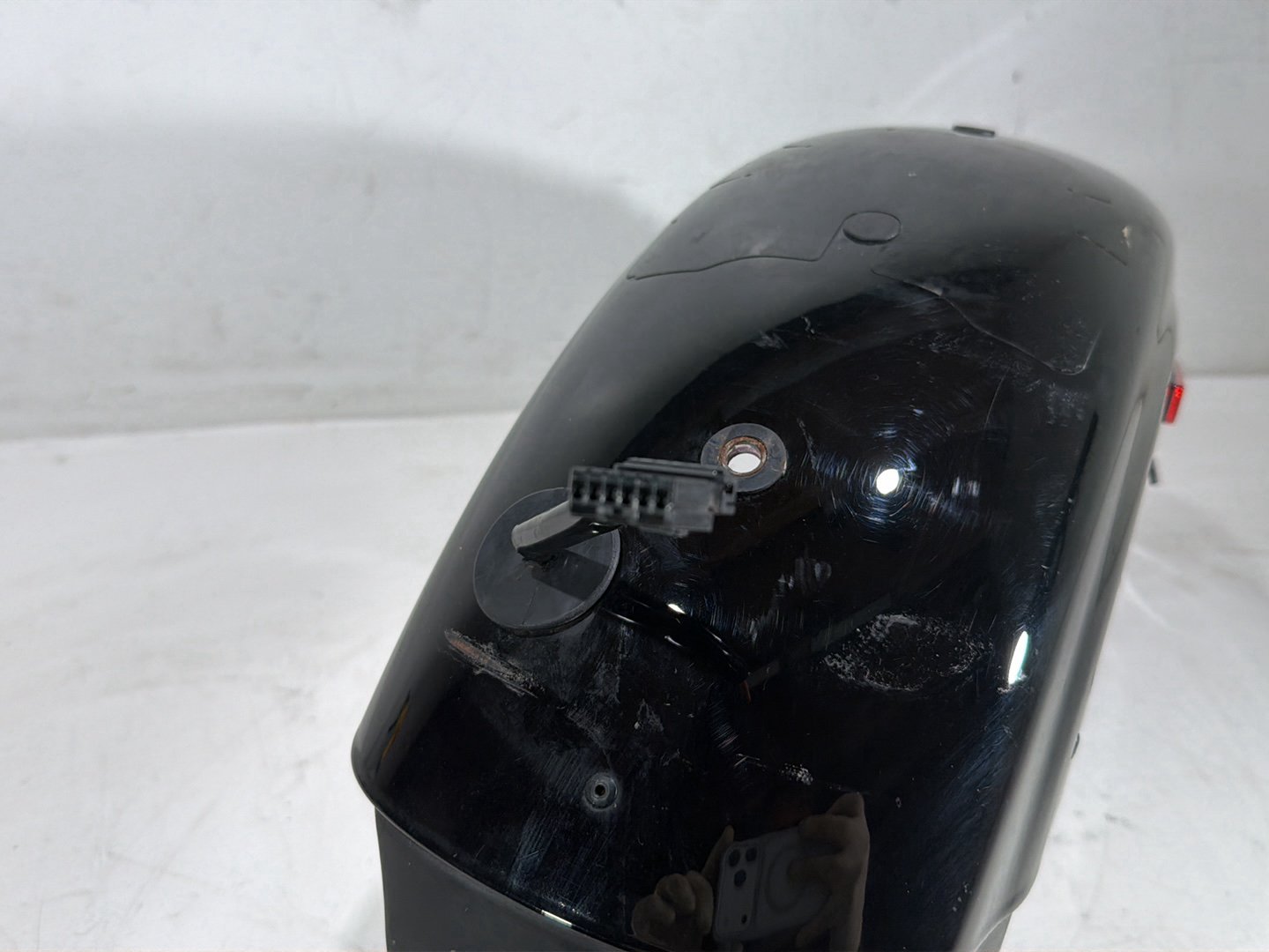 2005 Harley Sportster 1200 Roadster XL1200R OEM Rear Wheel Fender Taillight Brake Lamp