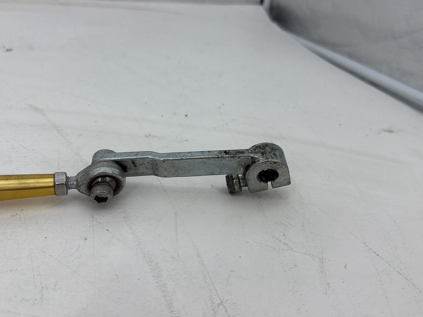 2005 Harley Heritage Softail Classic FLSTCI Gear Shifter Lever w/ Rod linkage