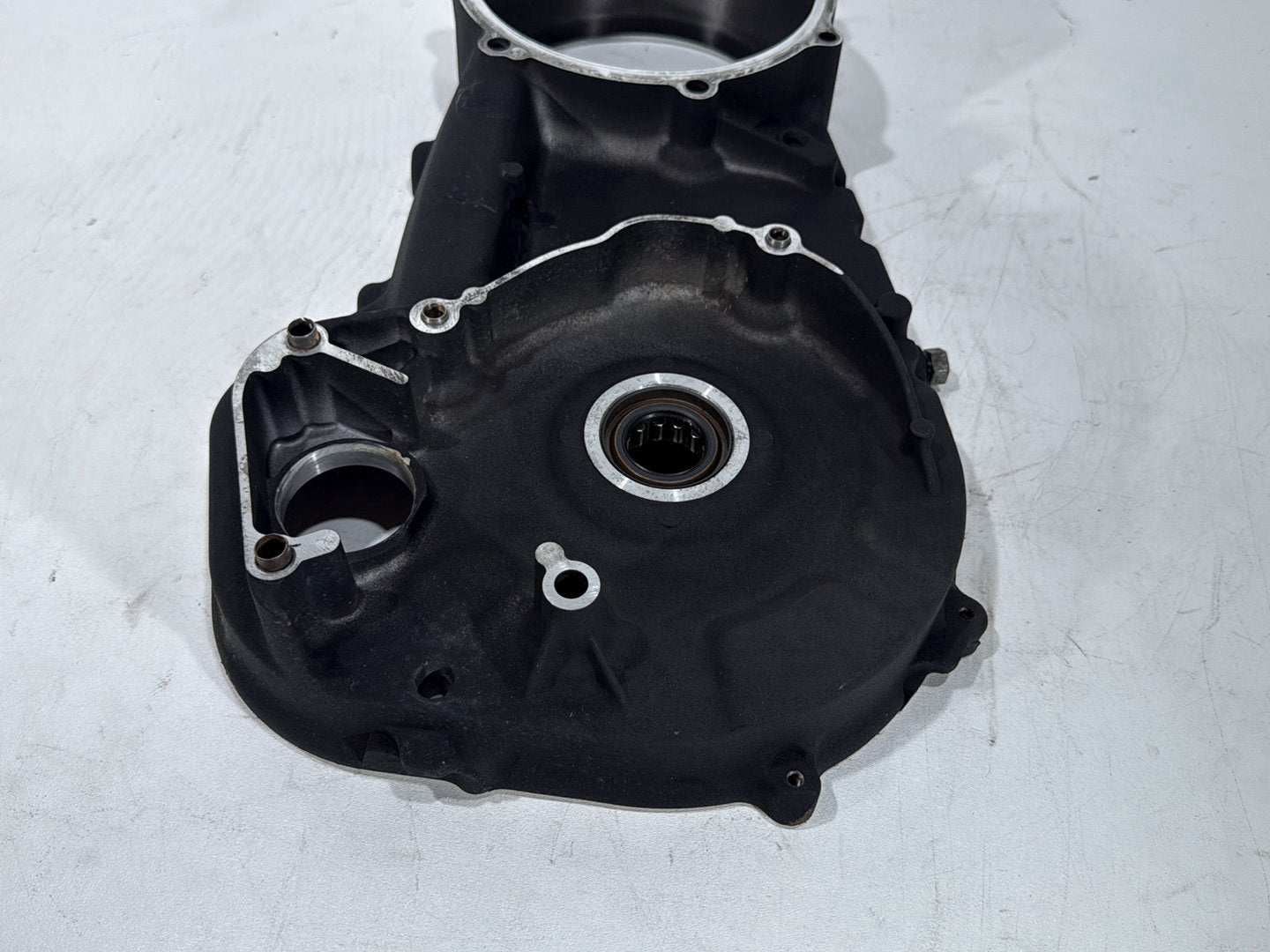 2010 Harley Street Glide Touring FLHX OEM Inner Primary Clutch Cover