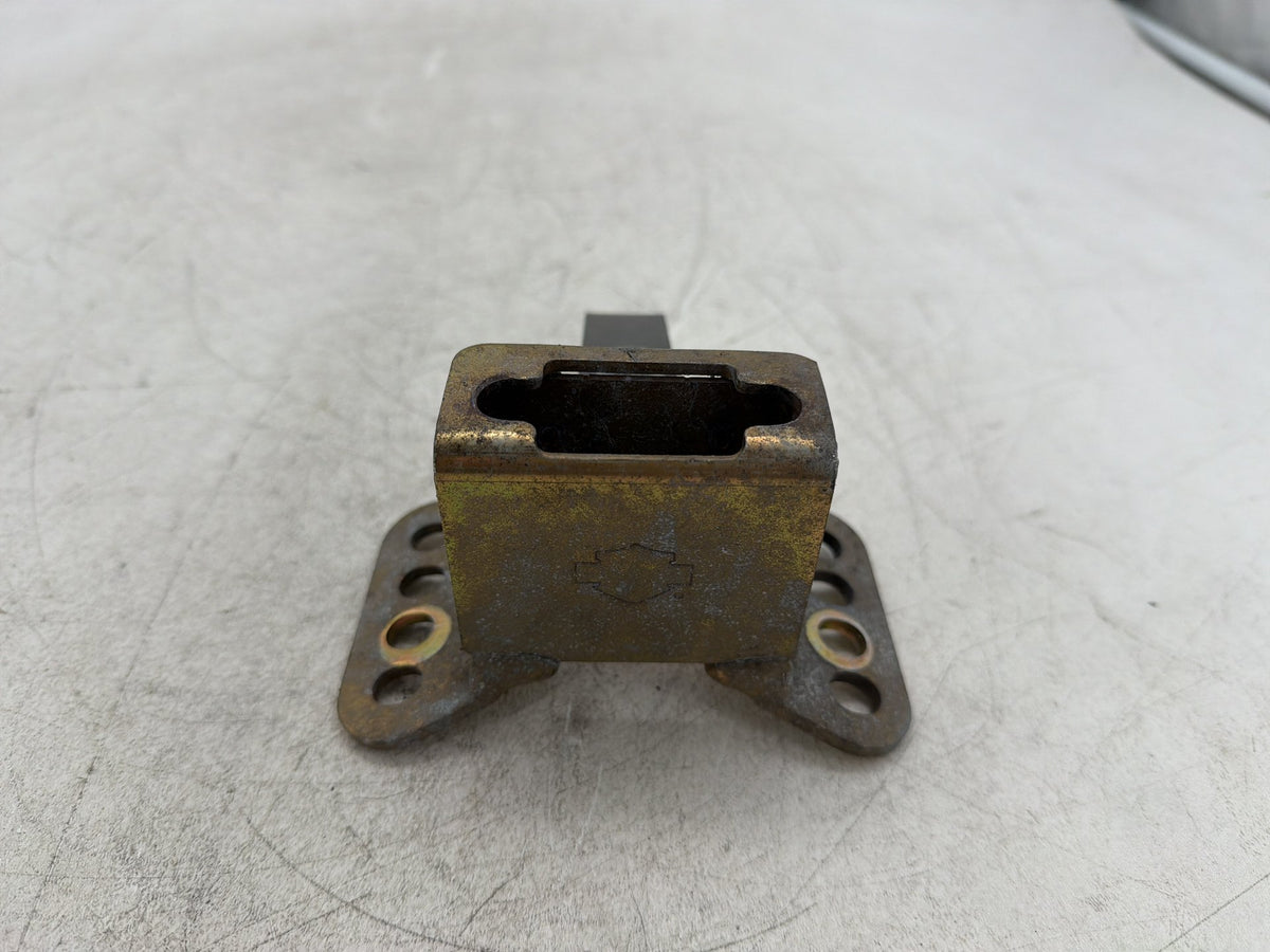 2011 Harley Electra Glide Touring Ultra OEM Driver Rider Backrest Bracket Mount 52589-09A