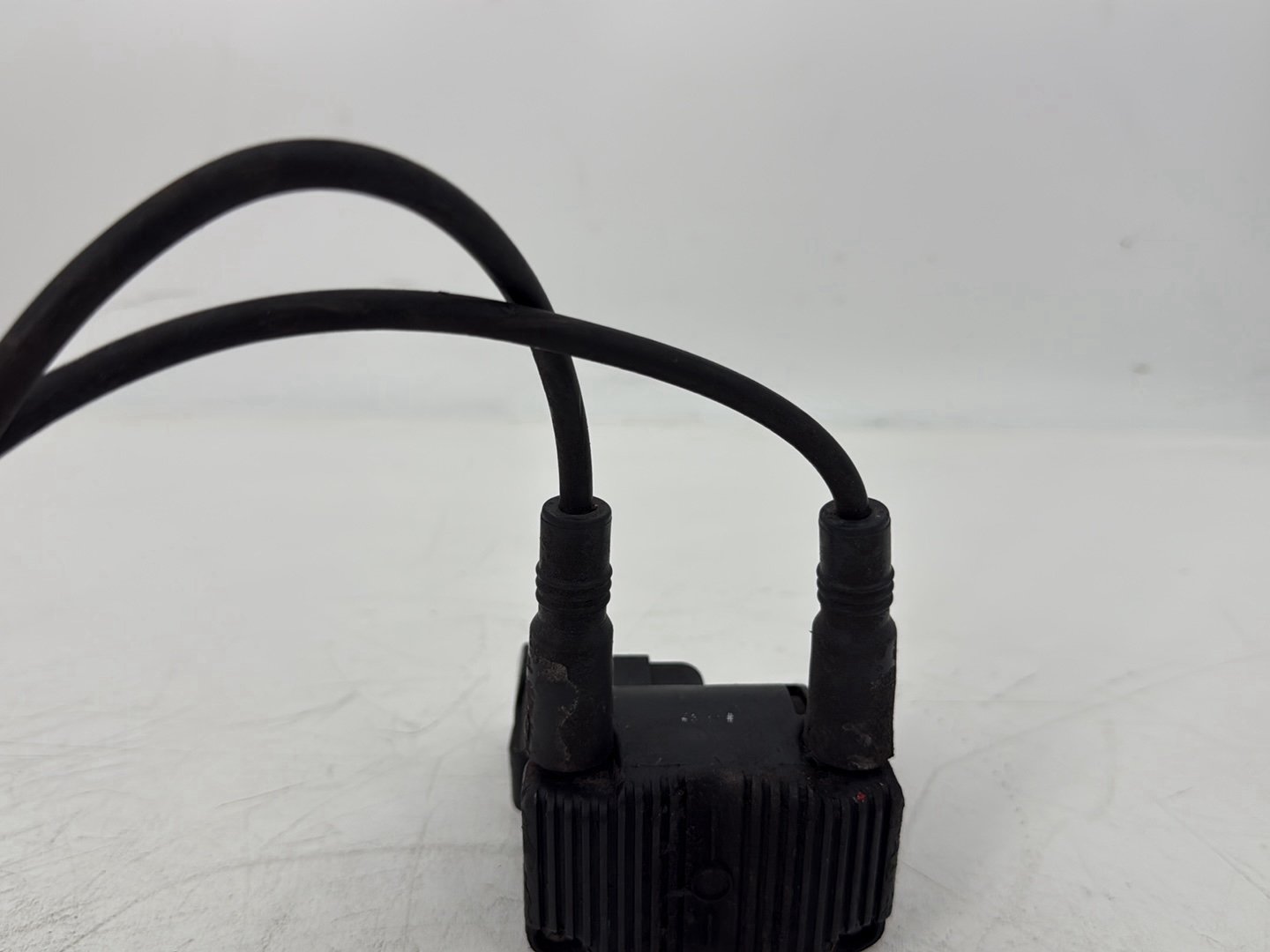 2006 Harley Touring FLHRI Road King OEM Ignition Coil Spark Igniter