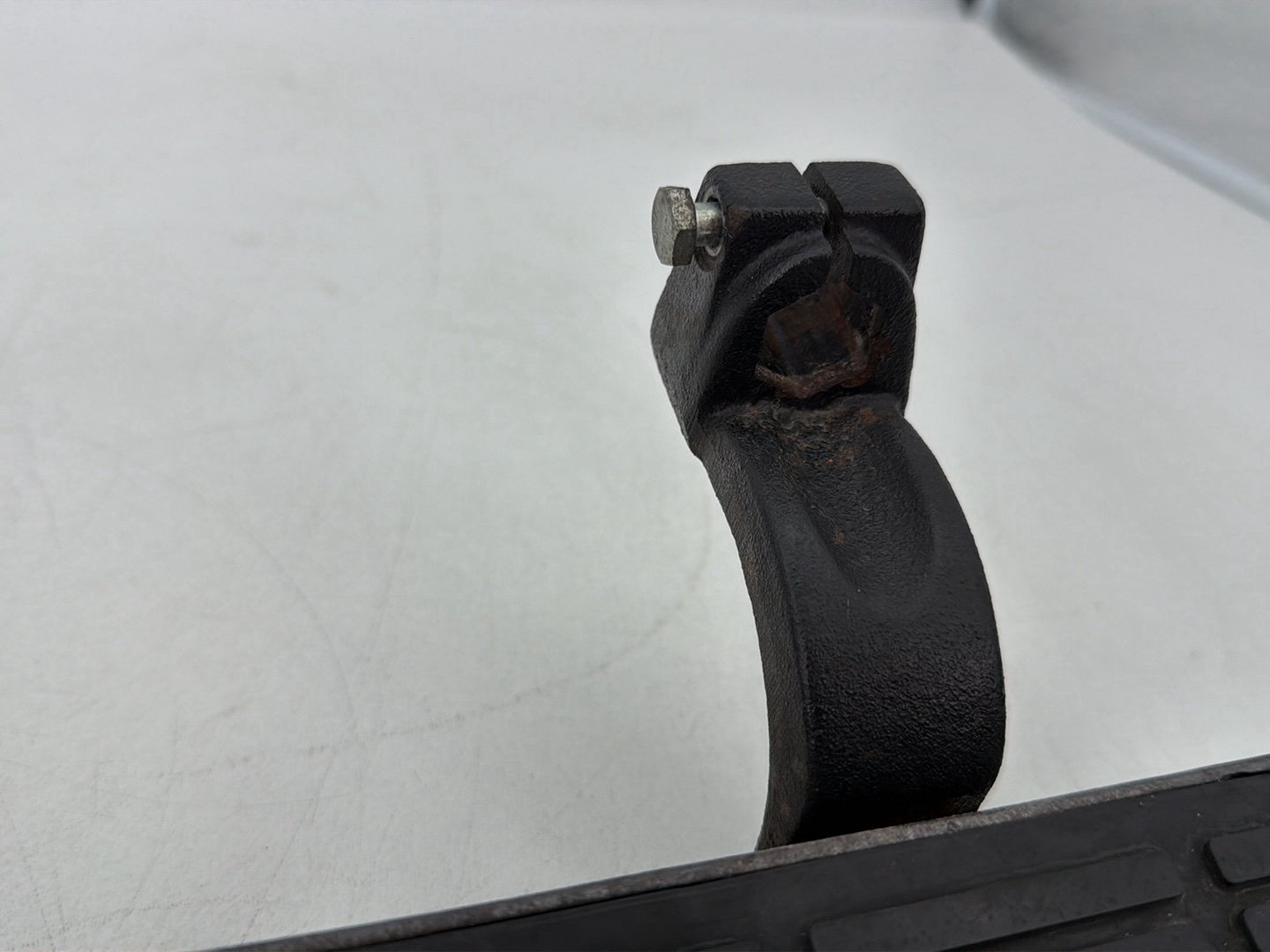 1986 - 1998 Harley-Davidson Softail Heritage Classic Left & Right Passenger Floorboard Foot Rest 50602-89B